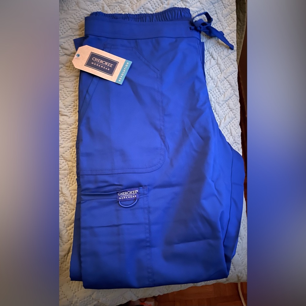 NWT Cherokee petite medium scrub pants